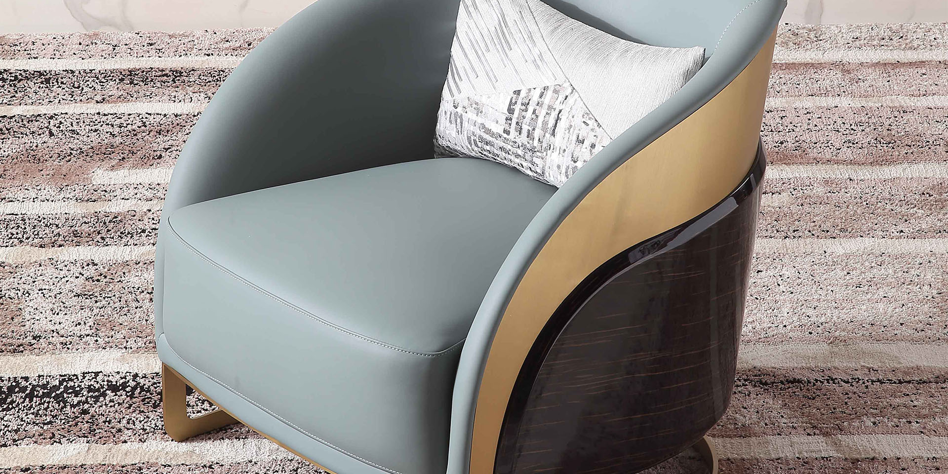6A Lounge Chair