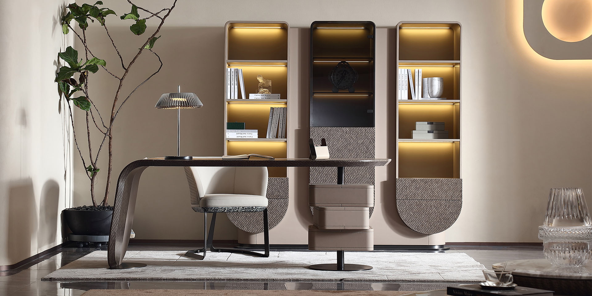 6DA Writing Desk