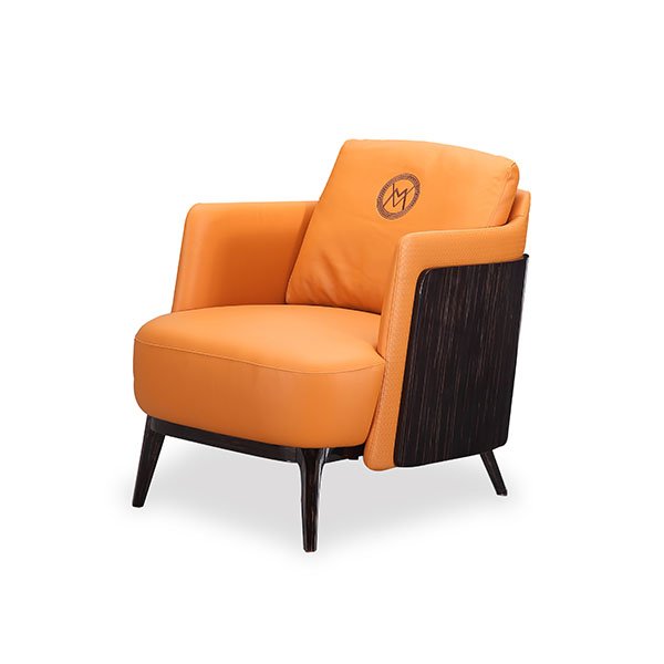 1A Lounge Chair