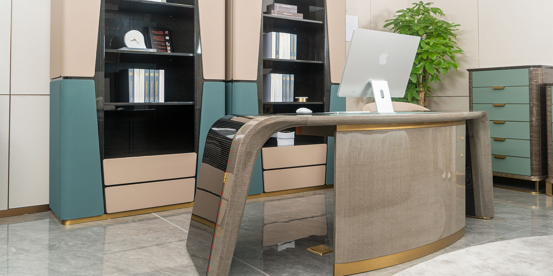 13A Writing Desk